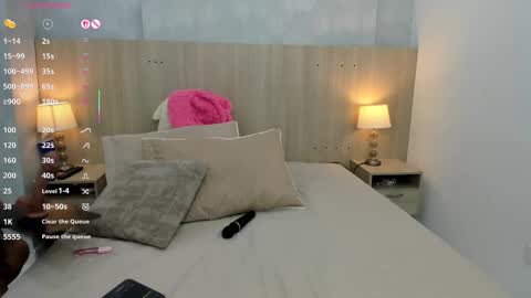 victoria_pachon online show from January 2026 07:08:02 PM