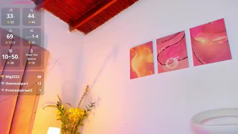 Snapshot of victoria_rash chatting on February 2025 11:23:02 PM VICTORIA online show from February 2025 11:23:02 PM