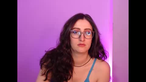 Victoria online show from December 2024 07:54:02 PM