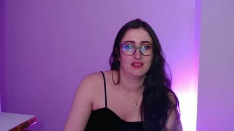 Victoria online show from January 2025 11:24:01 PM