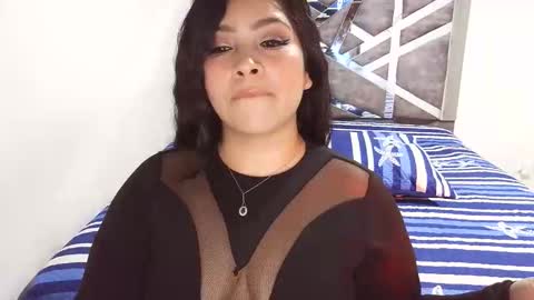 victoria_rossx online show from May 2026 10:48:01 PM