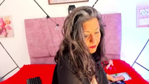 victoriaa_anderson_ online show from February 2026 08:25:02 PM