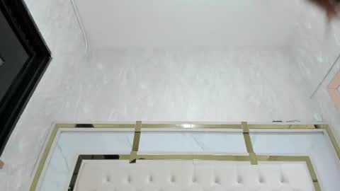 Victoria Sofia online show from September 2025 11:47:01 AM