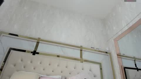 Victoria Sofia online show from October 2025 07:14:02 PM