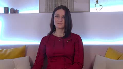 Victoria online show from January 2025 09:40:01 PM