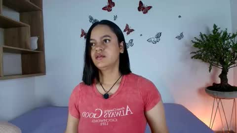 Victoria online show from November 2025 10:59:02 AM