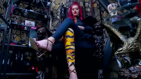 Victoria Heller online show from February 2025 05:05:01 AM