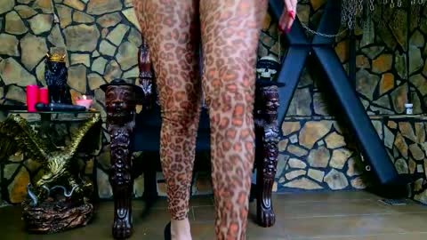 Victoria Heller online show from March 2026 05:34:01 AM