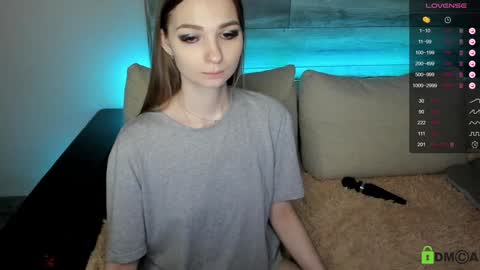 Victoria online show from December 2024 11:25:01 PM