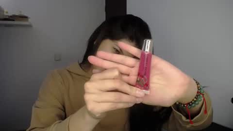 victorialg online show from September 2025 07:25:01 PM