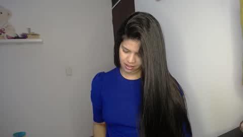 victorialg online show from September 2025 07:17:02 PM