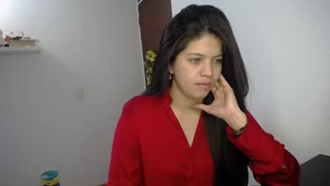 victorialg online show from October 2025 07:22:02 PM