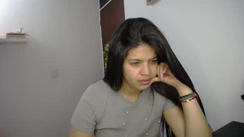 victorialg online show from October 2025 08:31:01 PM