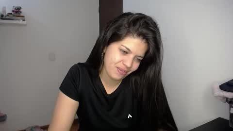 victorialg online show from November 2025 09:24:02 PM