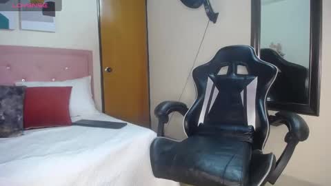 victoriamil1 online show from February 2025 08:24:01 PM