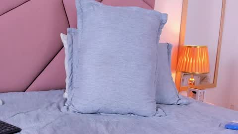 VictoriaRoss online show from January 2025 11:10:02 PM