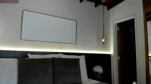 Snapshot of victoriashelby chatting on September 2025 11:34:01 AM Victoria Shelby online show from September 2025 11:34:01 AM