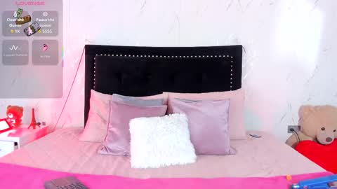 victoriasmithtv online show from November 2025 12:54:01 AM