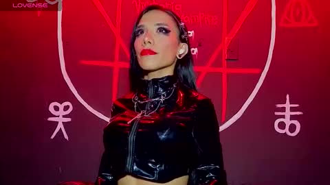 Victoria Vampire online show from September 2025 06:01:02 AM