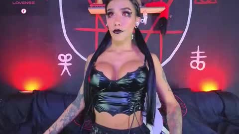 Victoria Vampire online show from March 2026 10:47:02 PM