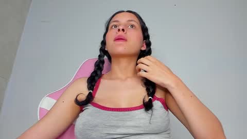 samantha victoria hall online show from December 2024 05:07:01 AM