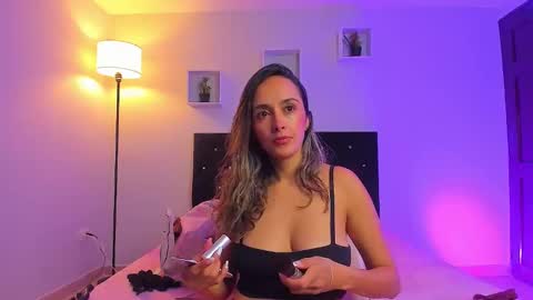 victoriia_rose_ online show from April 2026 03:48:01 AM