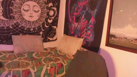 Snapshot of victorino_jhonson chatting on December 2024 06:17:02 PM Victorino Jhonson online show from December 2024 06:17:02 PM