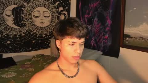 Snapshot of victorino_jhonson chatting on January 2025 05:12:01 AM Victorino Jhonson online show from January 2025 05:12:01 AM