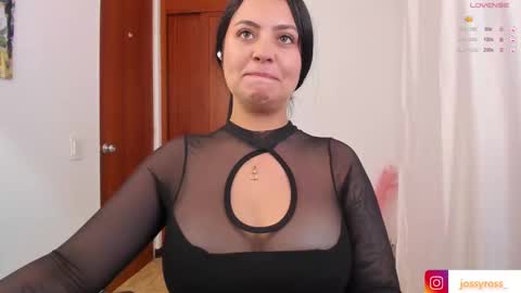 V  I C  T O R I A  online show from March 2025 08:31:02 PM