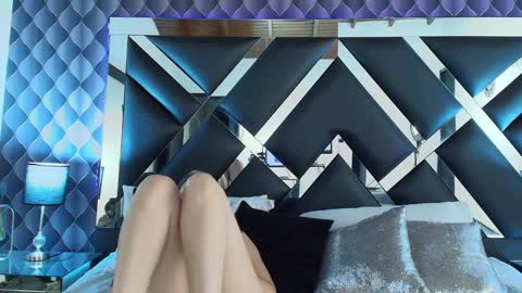 victtoria lee online show from January 2025 01:04:02 AM