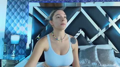 victtoria lee online show from January 2025 10:34:01 PM