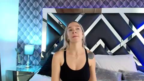 victtoria lee online show from February 2025 10:14:02 PM