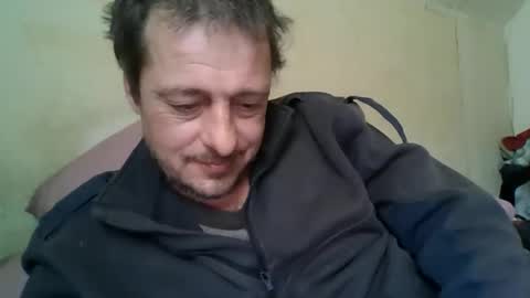 Snapshot of vids1977 chatting on March 2025 07:15:02 PM vids1977 online show from March 2025 07:15:02 PM