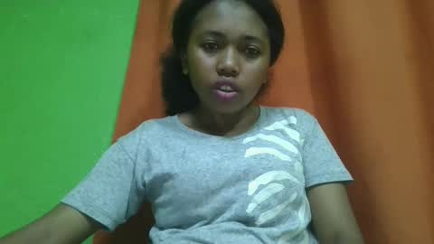 Snapshot of vierge28430 chatting on April 2026 06:16:02 AM vierge28430 online show from April 2026 06:16:02 AM