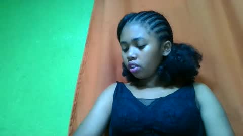 Snapshot of vierge28430 chatting on May 2026 07:05:01 AM vierge28430 online show from May 2026 07:05:01 AM