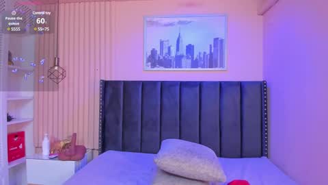 Viiolett online show from January 2025 02:24:02 AM