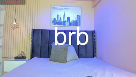 Viiolett online show from February 2026 07:34:02 PM