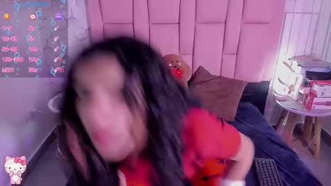 Violet online show from November 2025 01:22:04 PM