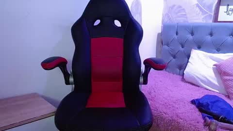 viioleta online show from February 2025 04:04:01 PM