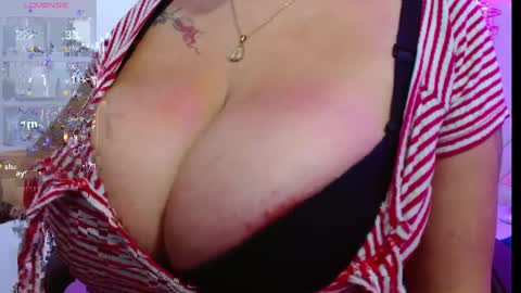 viioleta online show from April 2026 12:17:01 PM