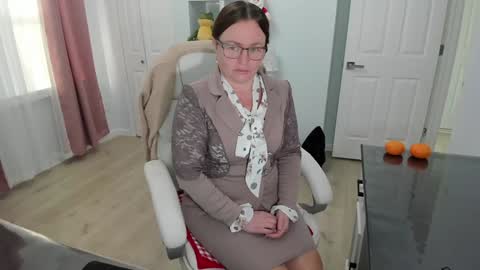 Ukrainian-woman online show from December 2024 01:50:02 PM