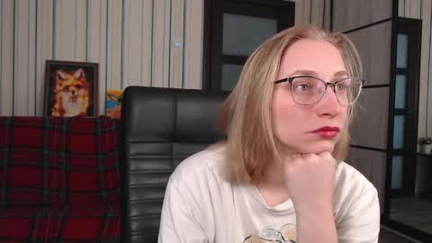 Vika online show from April 2026 04:28:02 AM