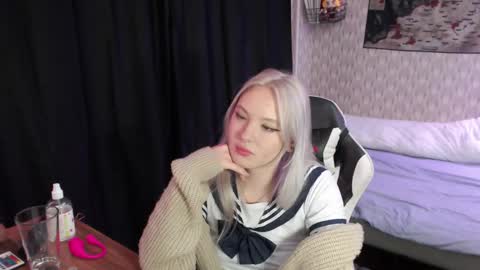 vikapowers online show from December 2024 11:57:01 PM