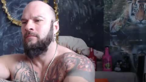 Snapshot of viking_me chatting on February 2026 07:35:02 AM viking online show from February 2026 07:35:02 AM