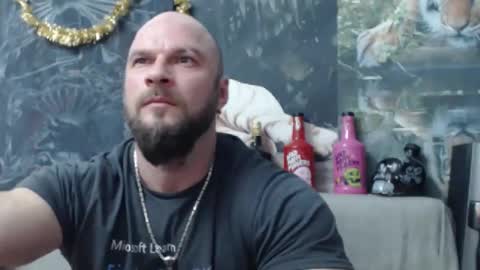 Snapshot of viking_me chatting on February 2026 07:54:02 PM viking online show from February 2026 07:54:02 PM