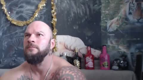 Snapshot of viking_me chatting on February 2026 07:10:02 AM viking online show from February 2026 07:10:02 AM