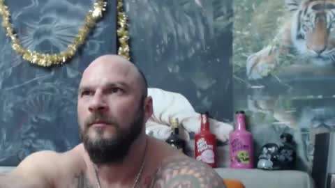 Snapshot of viking_me chatting on February 2026 06:53:01 PM viking online show from February 2026 06:53:01 PM