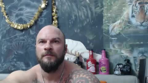 Snapshot of viking_me chatting on March 2026 07:43:02 PM viking online show from March 2026 07:43:02 PM