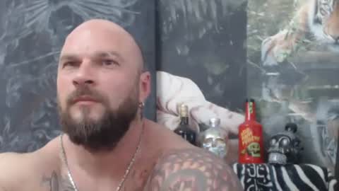 Snapshot of viking_me chatting on June 2026 05:16:02 PM viking online show from June 2026 05:16:02 PM