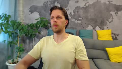 Snapshot of vikingchrisss chatting on April 2026 09:23:02 AM vikingchrisss online show from April 2026 09:23:02 AM